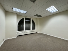 Office for lease in Milwaukee, WI