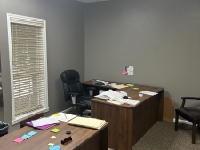Listing Image #3 - Office for lease at 1508 S 21st Street, Nederland TX 77627