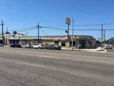 Retail for lease in Panorama City, CA
