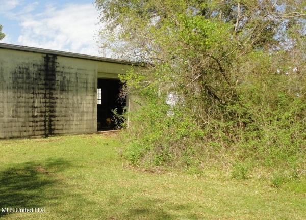 Listing Image #3 - Industrial for lease at 2802 Andrew Avenue, Pascagoula MS 39567