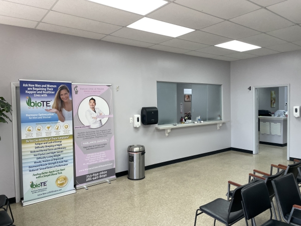 Listing Image #3 - Retail for lease at 7508 FM 1960 W, Houston TX 77070