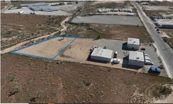 Listing Image #2 - Industrial for lease at 17130 Mesa Street, Hesperia CA 92345