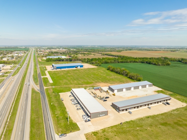 Listing Image #2 - Industrial for lease at 5496 N State Hwy 6, Woodway TX 76712