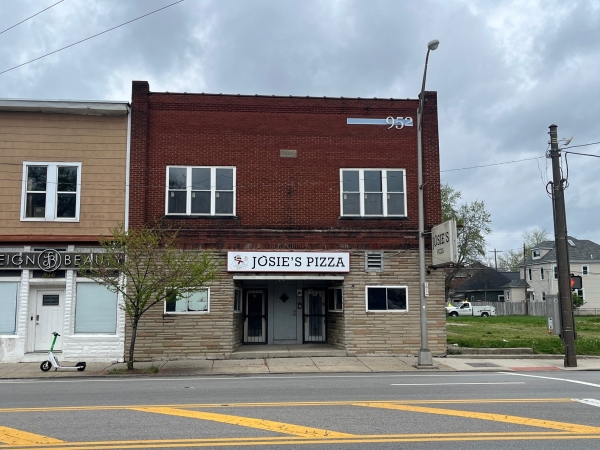 Listing Image #1 - Retail for lease at 952-954 W Broad, Columbus OH 43222