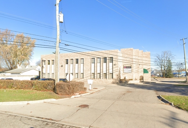 Listing Image #1 - Retail for lease at 22000 Springbrook Street, Farmington Hills MI 48336