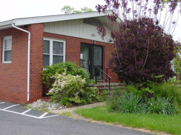 Listing Image #1 - Office for lease at 141 S White Horse Pik, Audubon NJ 08106 Listing Image #1 - Office for lease at 141 S White Horse Pik, Audubon NJ 08106