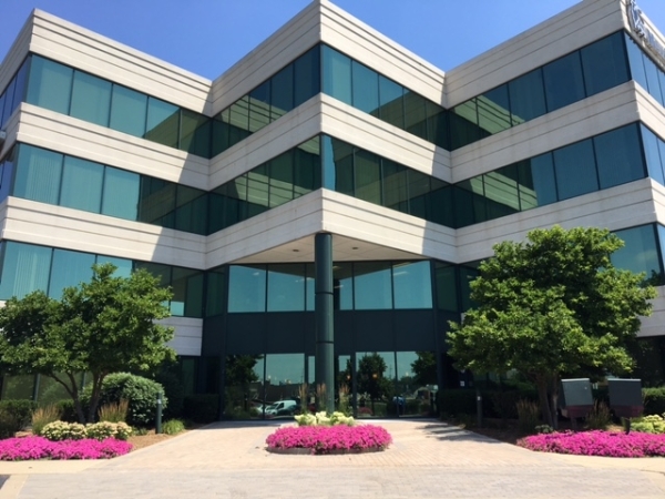 Listing Image #1 - Office for lease at 707 E. 80th Place, Merrillville IN 46410