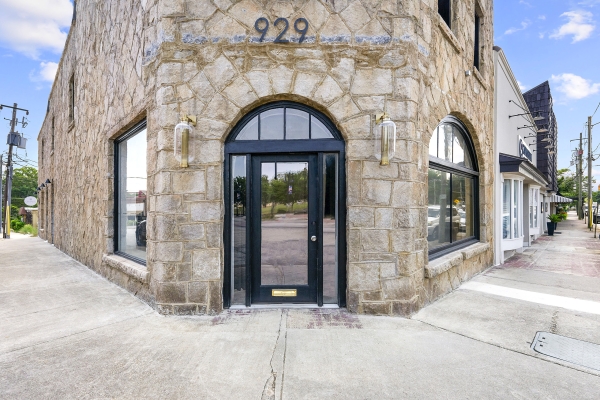 Listing Image #1 - Retail for lease at 929 Main St, Stone Mountain GA 30083