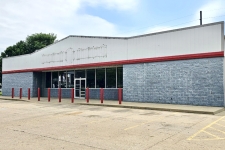 Retail property for lease in Peoria, IL
