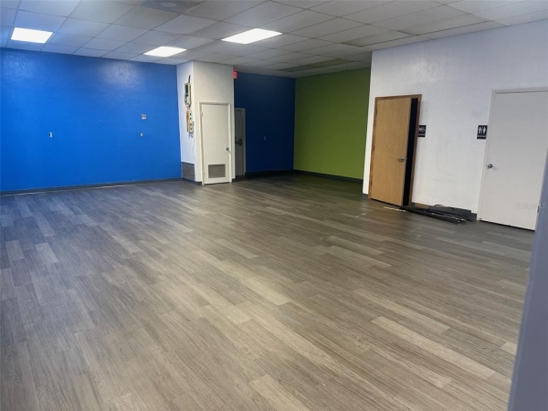 Listing Image #3 - Retail for lease at 4401 NW 25th Place , #M, Gainesville FL 32606