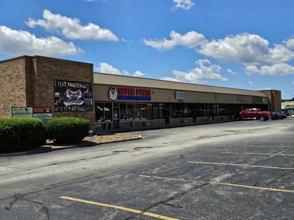 Listing Image #2 - Retail for lease at 600 Theodore Street, Joliet IL 60435