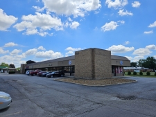 Retail property for lease in Joliet, IL
