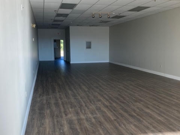 Listing Image #4 - Retail for lease at 5441 US 90, Mobile AL 36619