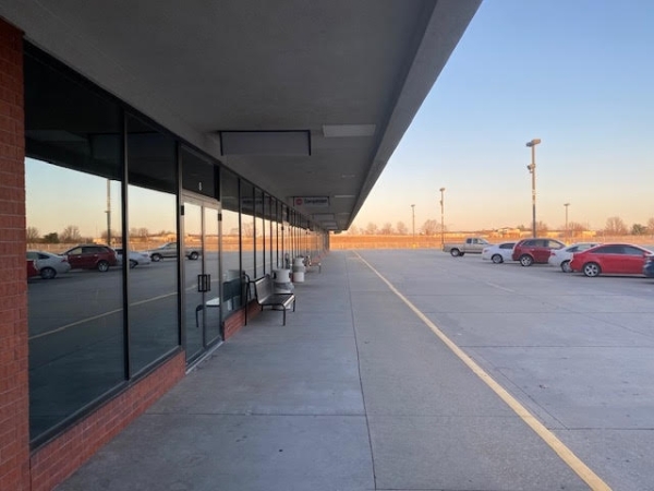 Listing Image #2 - Retail for lease at 100 Outlet Dr., Sikeston MO 63801