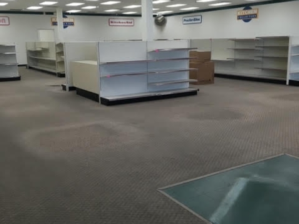 Listing Image #4 - Retail for lease at 100 Outlet Dr., Sikeston MO 63801