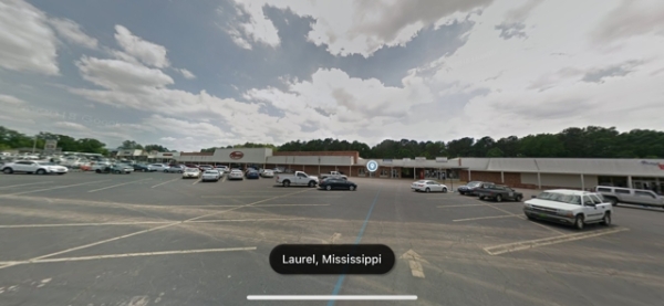 Listing Image #2 - Retail for lease at 946 N 16th St, Laurel MS 39440
