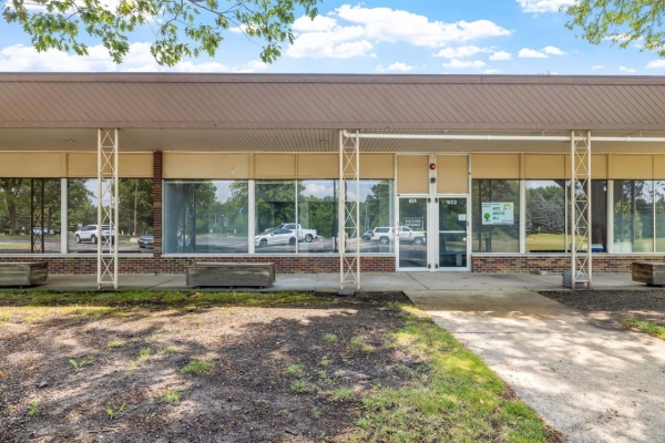 Listing Image #1 - Others for lease at 924 N State Street, Lockport IL 60441