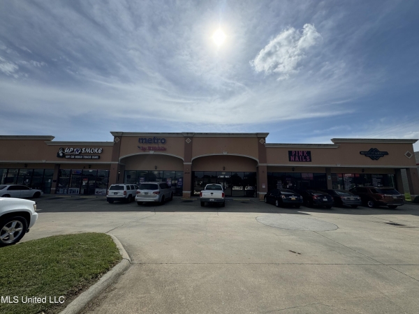 Listing Image #2 - Retail for lease at 2905 25th Avenue, Gulfport MS 39501