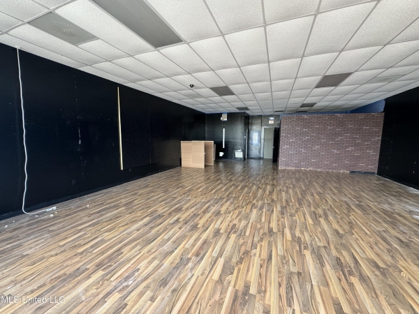 Listing Image #3 - Retail for lease at 2905 25th Avenue, Gulfport MS 39501