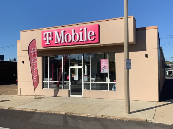 Listing Image #1 - Retail for lease at 5441 Hampton Avenue, St. Louis MO 63109