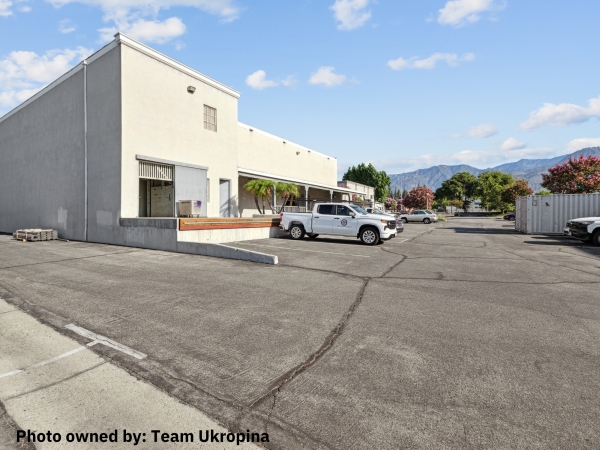 Listing Image #3 - Industrial for lease at 2668 E Foothill Blvd, Pasadena CA 91107