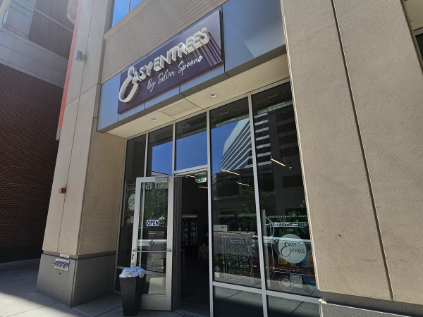 Listing Image #1 - Multi-Use for lease at 1776 Curtis Street, Denver CO 80202