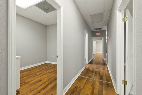 Listing Image #3 - Retail for lease at 7013 S Cage Boulevard, Pharr TX 78577