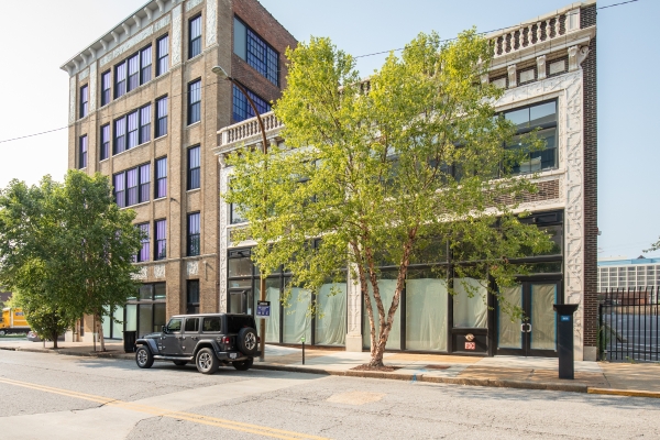 Listing Image #1 - Multi-Use for lease at 2200 Locust Street, St. Louis MO 63103