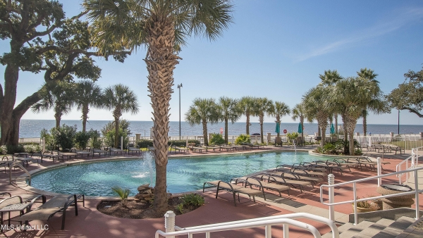 Listing Image #2 - Office for lease at 2228 Beach Drive , 2, Gulfport MS 39507