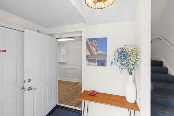 Listing Image #4 - Office for lease at 28 Main Street Unit 3, Essex CT 06426