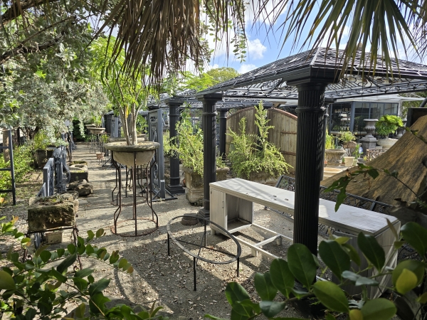 Retail for Lease - 102 N Federal Highway, Dania Beach FL