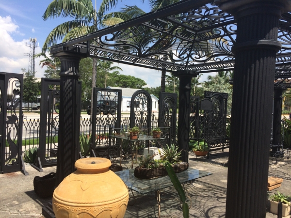 Listing Image #9 - Retail for lease at 102 N Federal Highway, Dania Beach FL 33004
