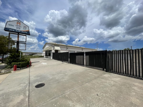 Listing Image #2 - Industrial for lease at 5625 Fondren, Houston TX 77036