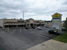 Retail property for lease in Decatur, IL