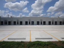 Listing Image #2 - Retail for lease at 3121 Wilson Rd, Harlingen TX 78552