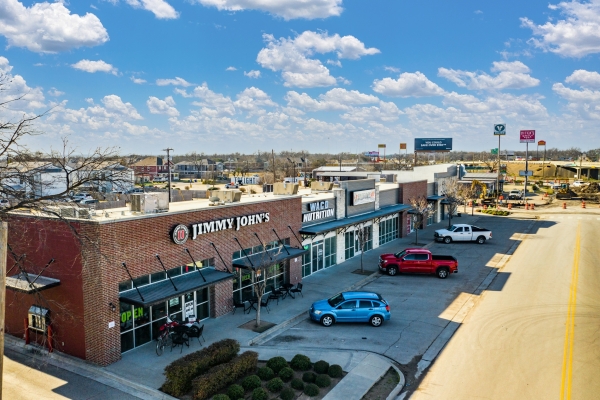 Listing Image #1 - Retail for lease at 1508 Speight Ave, Suite 104, Waco TX 76711