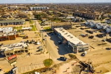 Listing Image #3 - Retail for lease at 1508 Speight Ave, Suite 104, Waco TX 76711