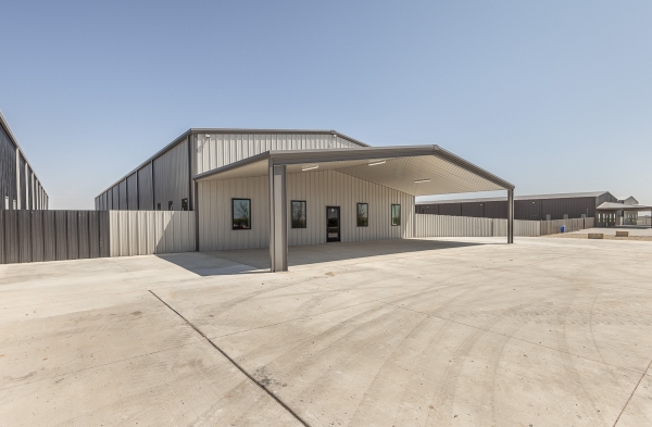 Listing Image #1 - Industrial for lease at 313 E cr 7200, Lubbock TX 79404