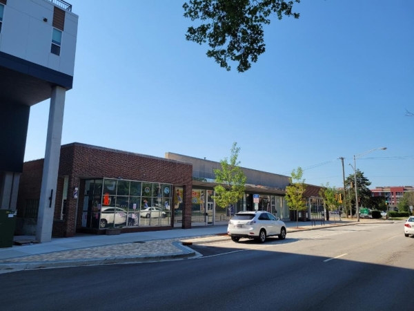 Listing Image #2 - Retail for lease at 669-685 Graceland Avenue, Des Plaines IL 60016