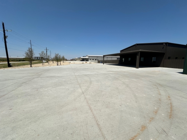 Listing Image #3 - Industrial for lease at 409 E CR 7200, Lubbock TX 79404