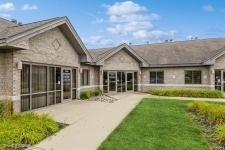 Office property for lease in Crystal Lake, IL