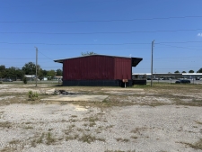 Listing Image #2 - Office for lease at 4020 Jefferson Avenue, Moss Point MS 39563