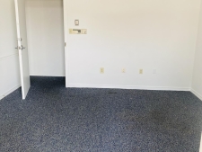 Listing Image #3 - Retail for lease at 452 Courthouse Road, Gulfport MS 39507