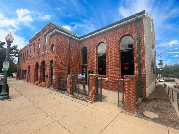 Listing Image #2 - Office for lease at 112 W Front Suite 103, Monroe MI 48161