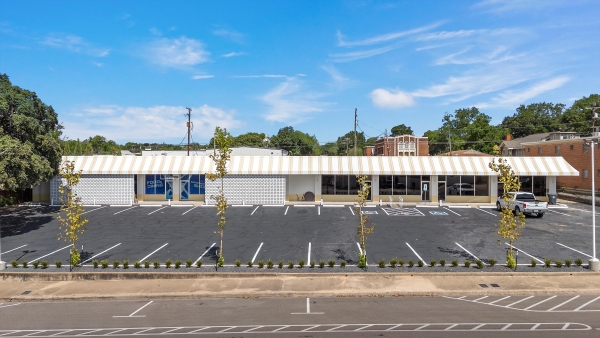 Listing Image #1 - Retail for lease at 1601 Washington Ave, Waco TX 76701