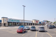 Retail property for lease in Troy, MO