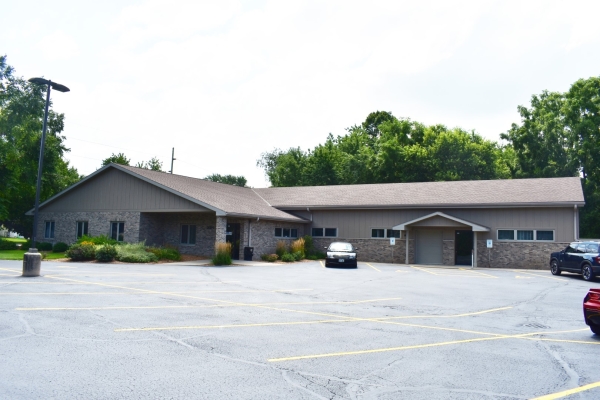 Listing Image #2 - Office for lease at 2605 Kennedy Rd, Janesville WI 53545