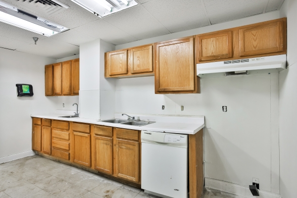 Listing Image #7 - Retail for lease at 3640 E. Natural Bridge Ave, St. Louis MO 63107
