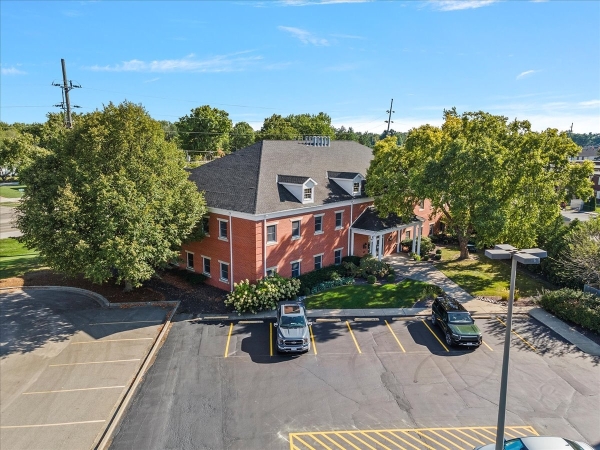 Listing Image #2 - Office for lease at 2475 W Monroe St, Springfield IL 62704