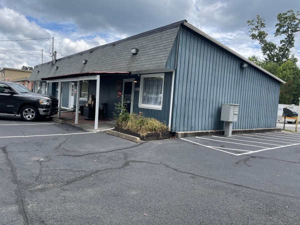 Listing Image #1 - Others for lease at 4391 Ironbound Road, Williamsburg VA 23188